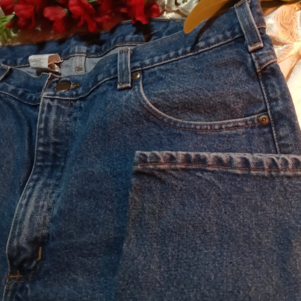 SEXY! 40 X 36 CARHARRT MENS JEANS DENIM STRAIGHT LEG CLASSIC! DUNGAREES